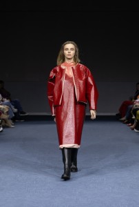 Sukienka RED V